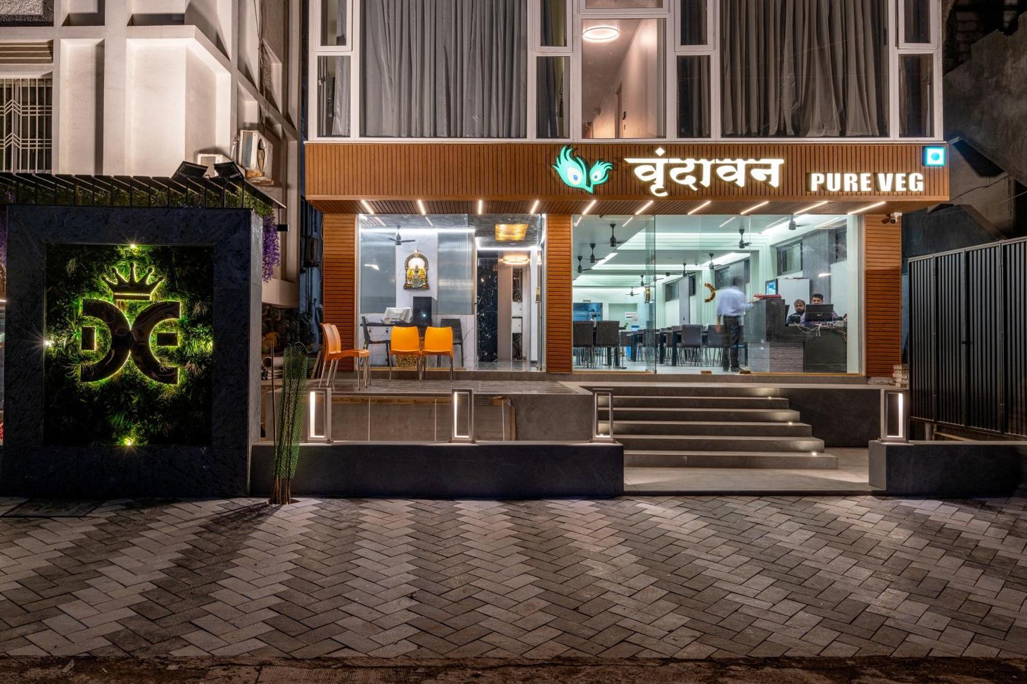 Hotel Darshan Executive Tuljapur Exteriör bild